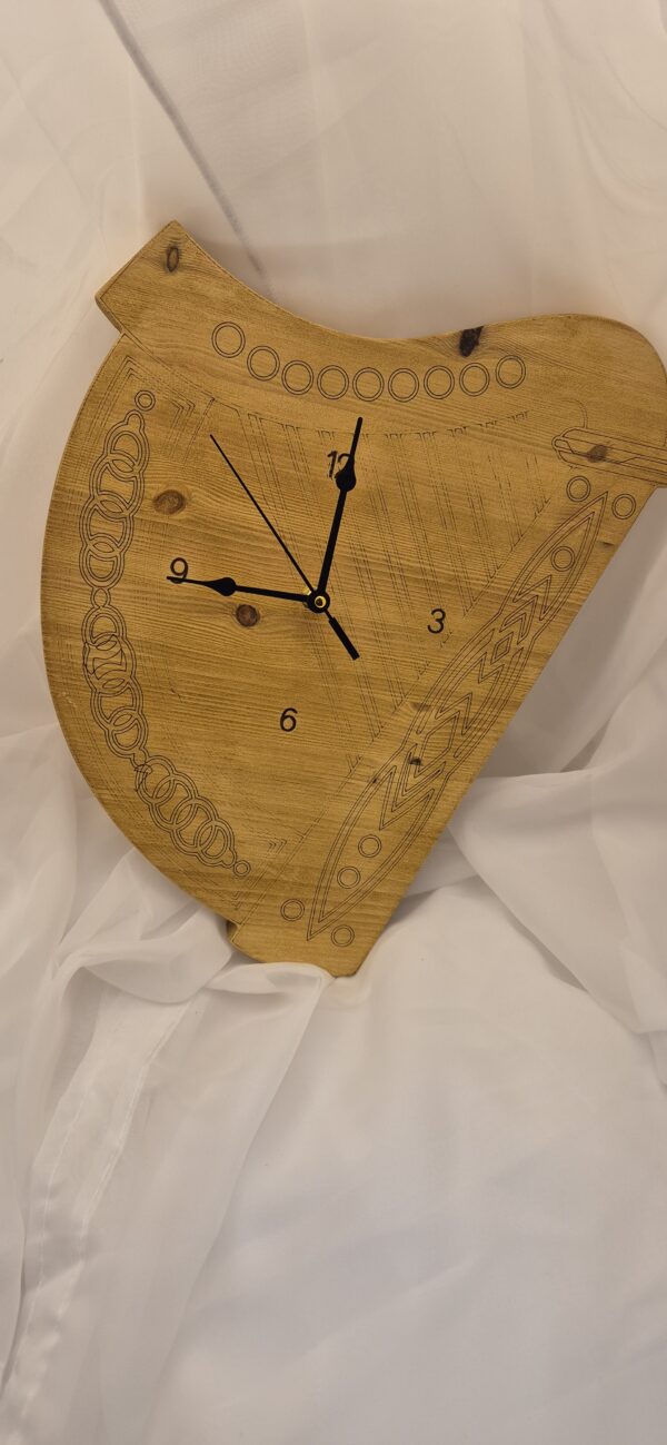 UPSHIRE IRISH HARP SOLID PINE CLOCK U412 (small) - Image 2